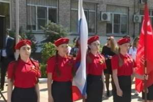 В Астрахани начались торжественные линейки ко Дню Победы