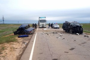 Авария между внедорожником и «семёркой» на трассе Волгоград – Астрахань унесла жизнь водителя
