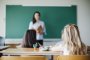 В Астраханской школе учитель заимела непристойную связь с учеником