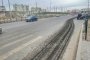 В Астрахани на улице Бориса Алексеева подрядчик исправляет дефекты дорожного покрытия