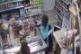 Астраханец с&#160;полиэтиленовым пакетом на голове захотел ограбить магазин