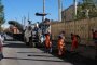 В Астрахани кладут новый асфальт на одной из проблемных автодорог
