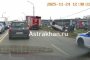 На оживленной астраханской улице из-за Газели перевернулось авто