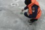 Спасатели запрещают ходить астраханцам даже по толстому льду