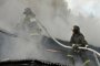 В Астрахани сгорела дача: спасены три человека