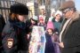 Жителей Камызякского района Астраханской области с 23 февраля поздравили юные инспекторы движения