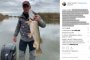 Рыбак из Астрахани обработал пойманной щуке рану и выпустил обратно в реку